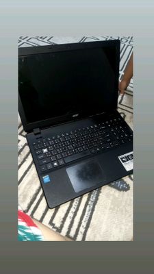 Acer noutbum sotiladi holati ideal 2 mln som