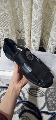 yangi faqat 1 marta kiyilgan kotta kegan
