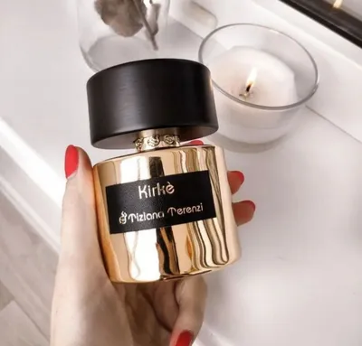 Kirke ayollar va erkaklar uchun atir