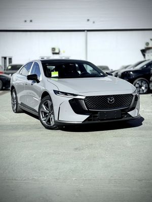 Yangi Mazda EZ-6 2025