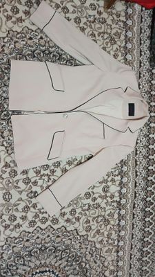 Продам женский пиджак