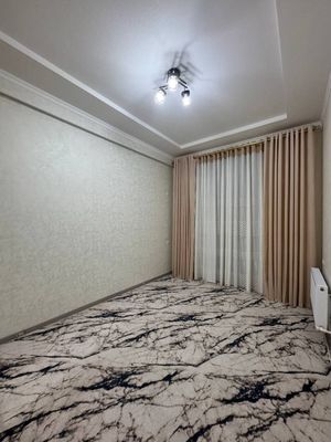 Kvartira QIZLARGA sherikliga