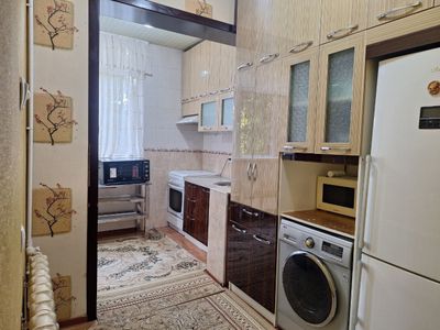 Olmazor tumani, Qoraqamish 2/1, 2-qavat, 4 qavatli, 3 xonali kvartira
