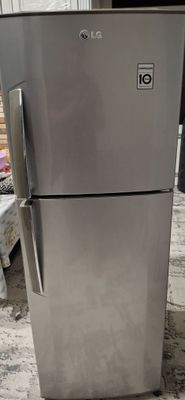 Холодильник LG срочно продам