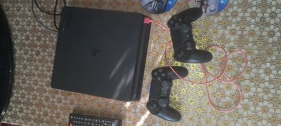 Плайсташен 4 слим 1tb Ps4 playstation slim 1tbholati juda yaxshi