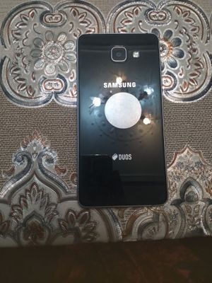 Samsungg A5 telefoni