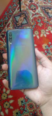 Samsung a50