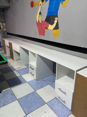 Парты для офиса/учебного центра/дома