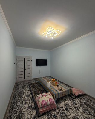 Олмазор тумани- тинчлик метро якинида 2 хонали квартира ижарага берила