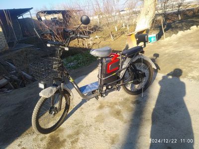 Elektrovelosiped sotiladi