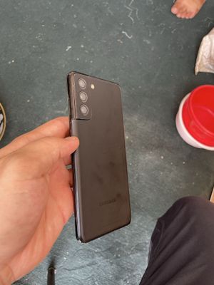 Samsung S21 Plus 5G.