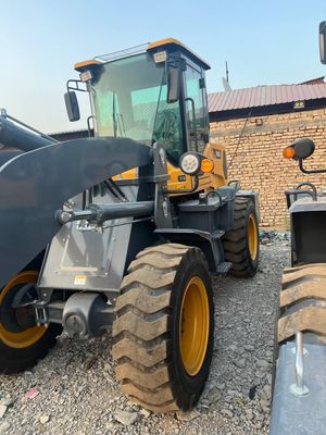 Buldozer ZL 926.