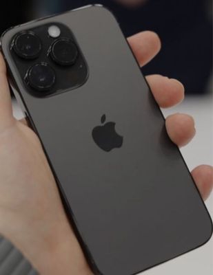 Продаётся iPhone 14 про память 256