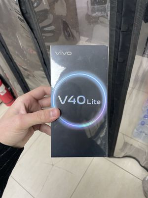 Vivo v 40 lite 8/256gb