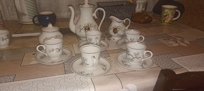 Продаю кофейный сервиз.