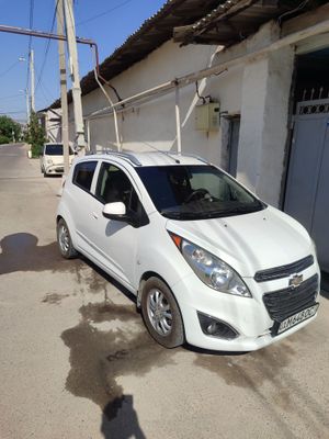 Spark Chevrolet kandior