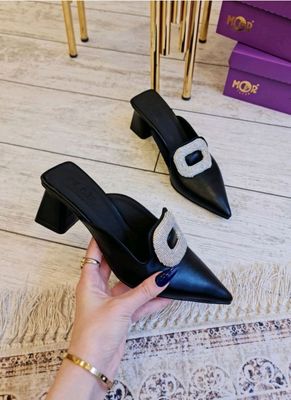 женский тапочки