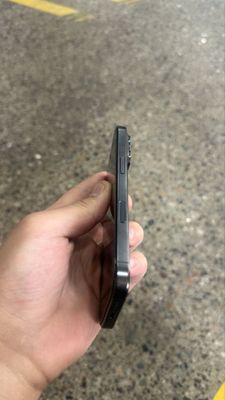 Iphone 16 pro e sim 128 gb
