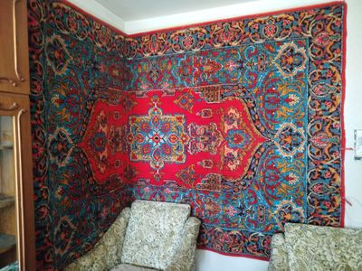 Продаю ковры настенные