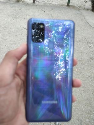 model:Samsung a21s holati:yaxshi aybi:ekranalishga
