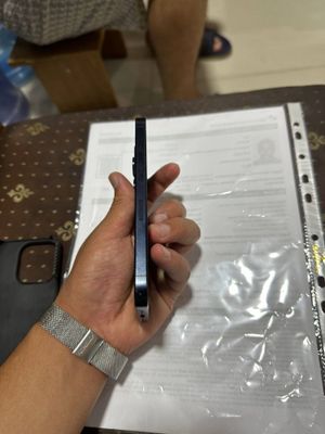 Iphone 15 pro siniy