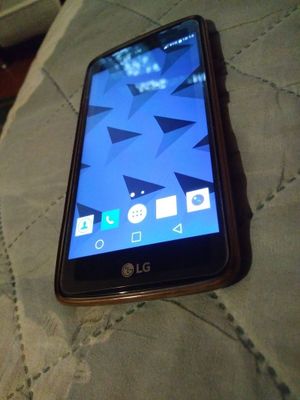 Продаю телефон LG k8