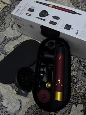 Dyson styler