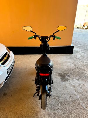 Elektron skuter LARGO MOTORS