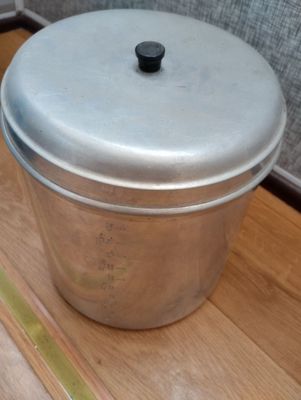 Продается бу Две штуки За 90000 тысяч