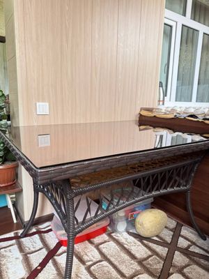 Stol sotiladi yengi 120/90