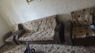 Кресло и диван хороший состояние