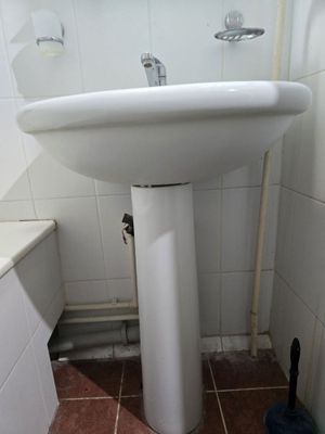 Раковина для ванной комнаты