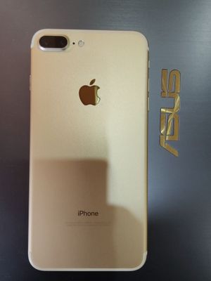 Iphone 7 plus Gold v ideale