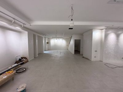ЖК Boulevard , под офис, коммерческое помещение 135м2, потолок 7м.