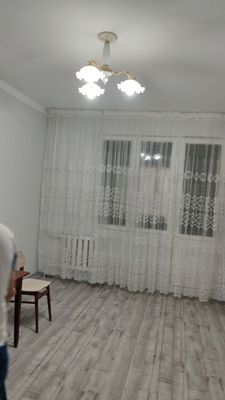 Сдаю 2 комнатную квартиру на М.Горького