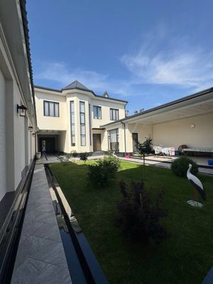 Продаётся евродом на Козиробаде улица Илгор
