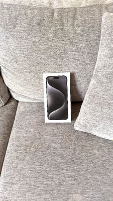 Iphone 15 pro max USA 256 gb