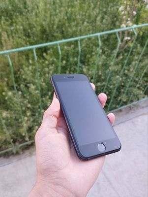 IPhone 7 128 gb sotiladi