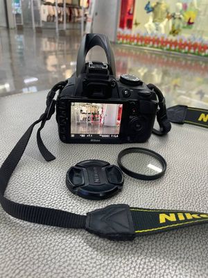 Nikon D3100 juda yaxshi ishlaydi