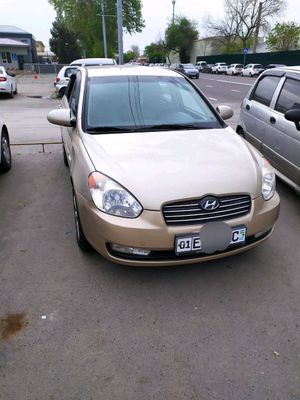 HYUNDAI, ACCENT