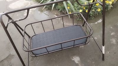 Металлические детские качели