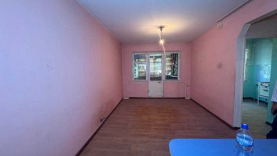 Доканал 26-мактаб 2 хонали квартира сотилади.ID:1266