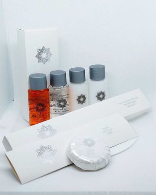 Косметика для гостиниц в большом ассортименте в наличии.