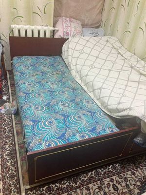 Продается кровать 2 шт