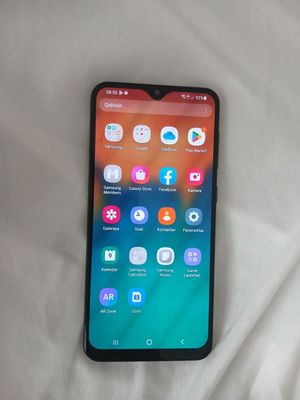 Samsung A30 сотилади