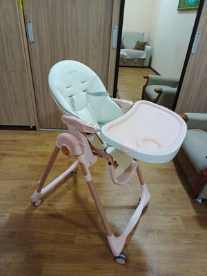 Стульчик для кормления итальянский