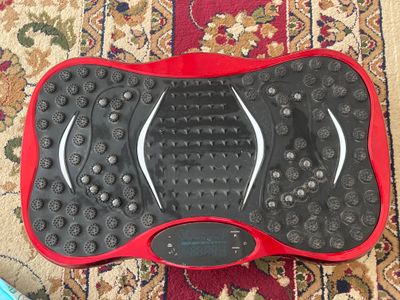 Sotiladi karobkada ozgina ishlagan sifati zor