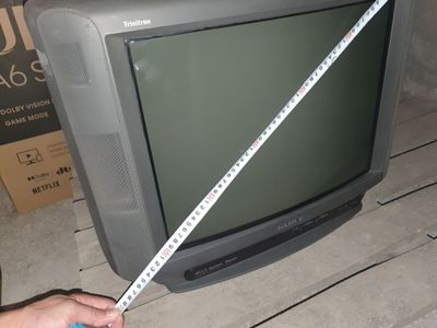 Телевизор Sony trinitron 50 см