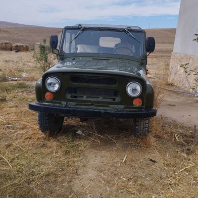 Uaz mashinasii 469