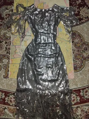 tuy va marosimlaga keyiladigan oqshom libosi